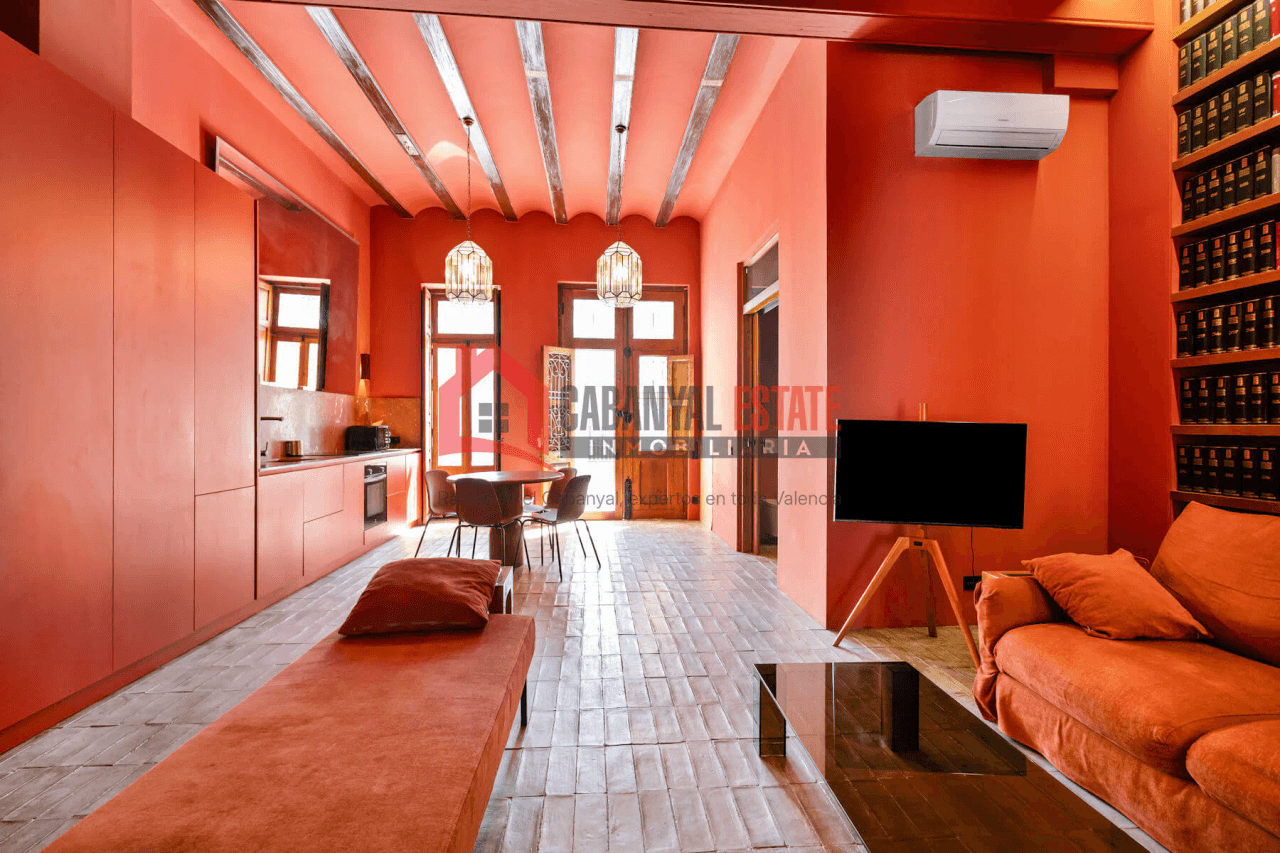 Diseño, historia y ubicación prime: joya reformada en el corazón del Cabanyal