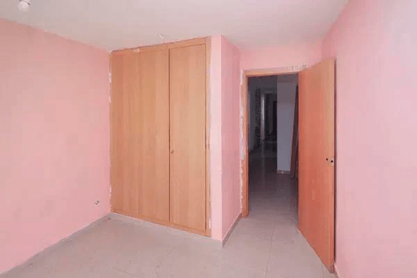 Exclusividad y amplitud en el corazón de Lliria. 130 m² útiles. Terraza y vistas.