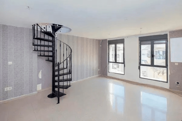 Exclusividad y amplitud en el corazón de Lliria. 130 m² útiles. Terraza y vistas.