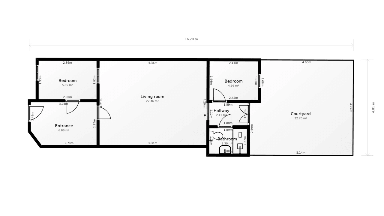 Planta baja con vigas vistas y espectacular patio de 23m²