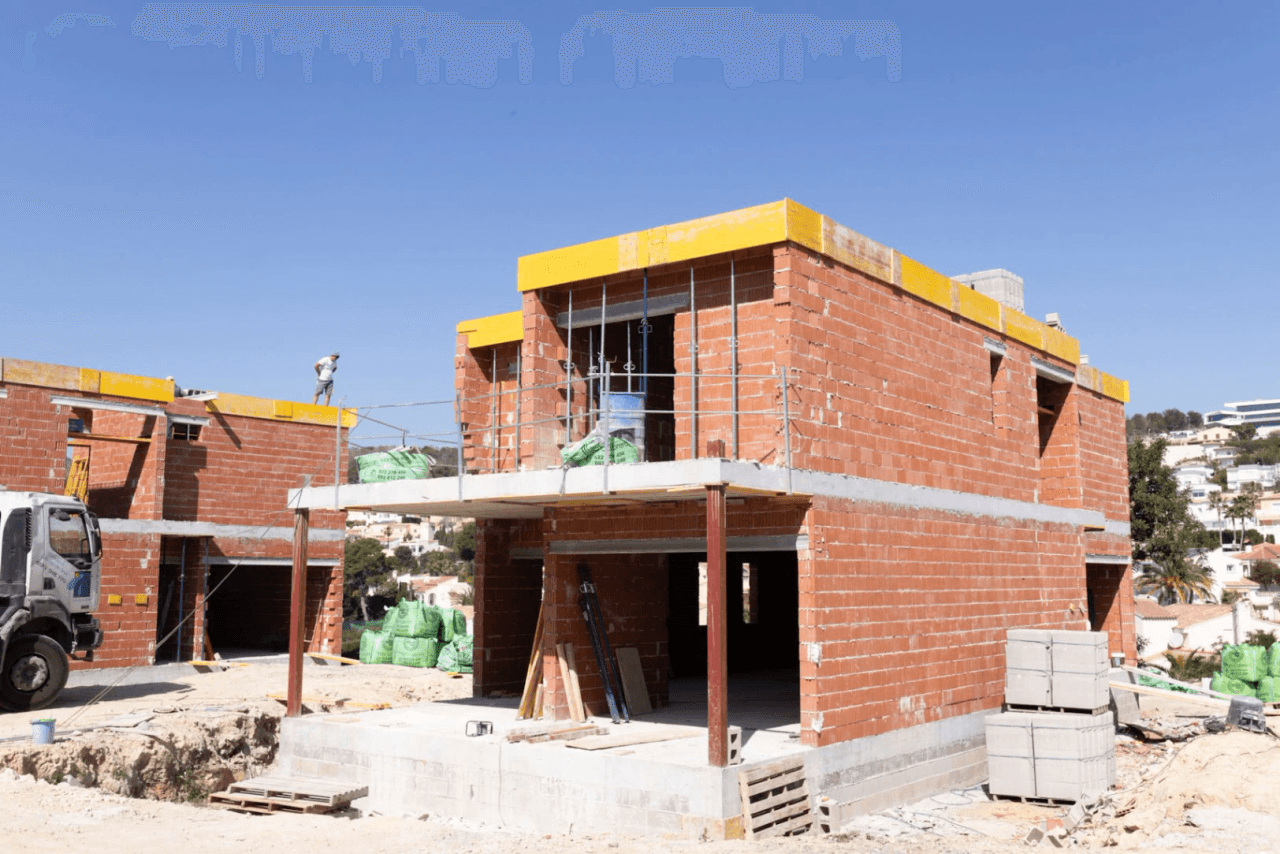 Exclusiva villa de obra nueva con piscina y eficiencia A en Calpe (Gran Sol)