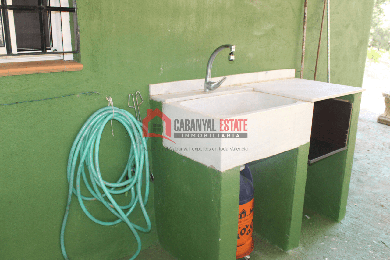 Encantadora finca rústica con chalet en Fuencaliente: Naturaleza, privacidad y confort