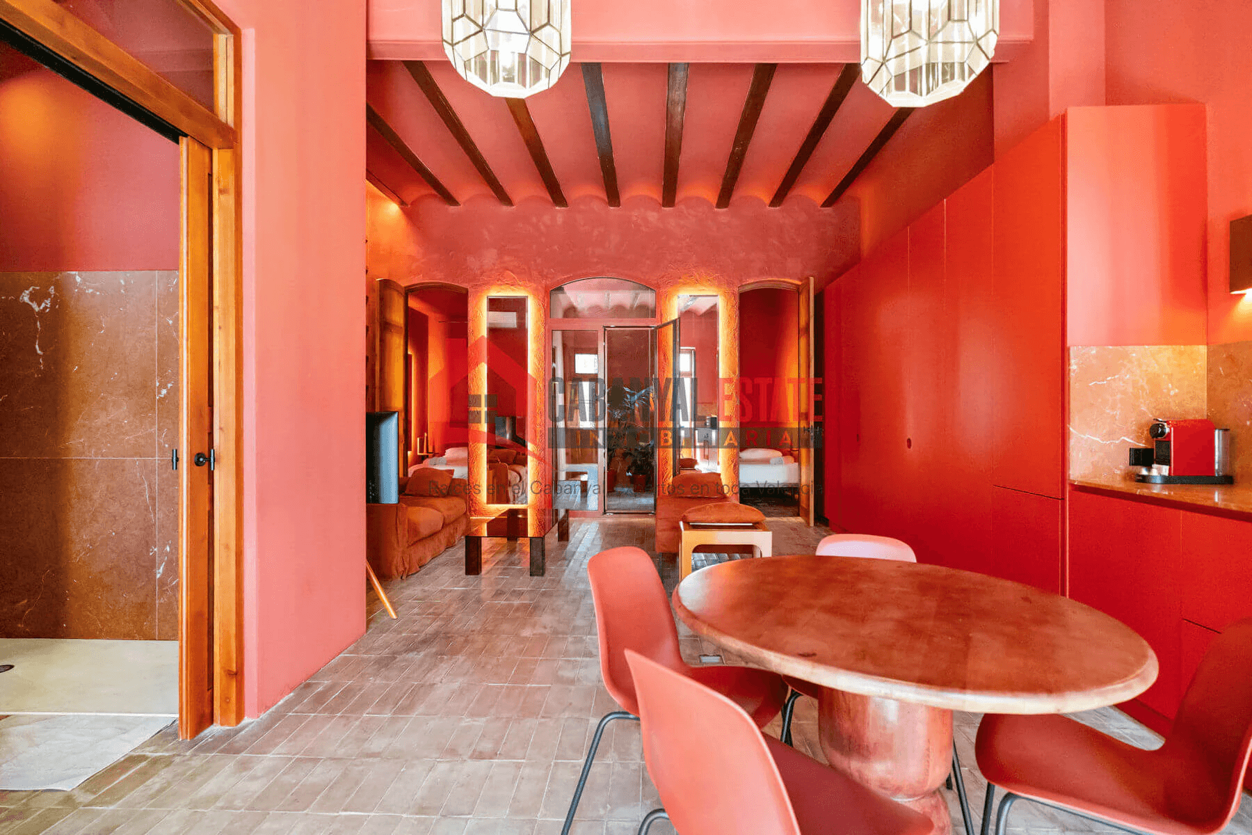 Diseño, historia y ubicación prime: joya reformada en el corazón del Cabanyal